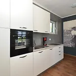Nevera * Kaštela