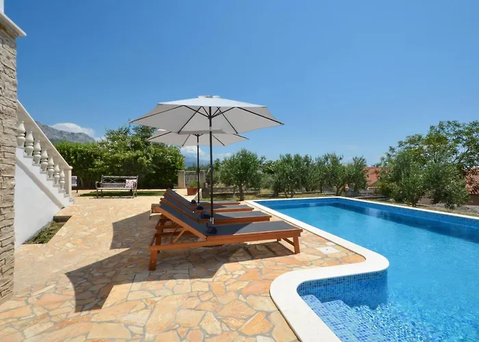 Nevera Holiday home *
