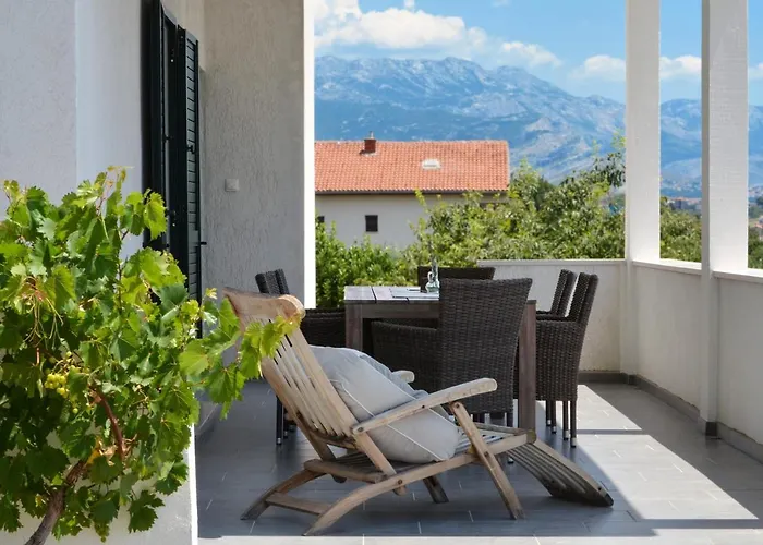 Nevera Holiday home